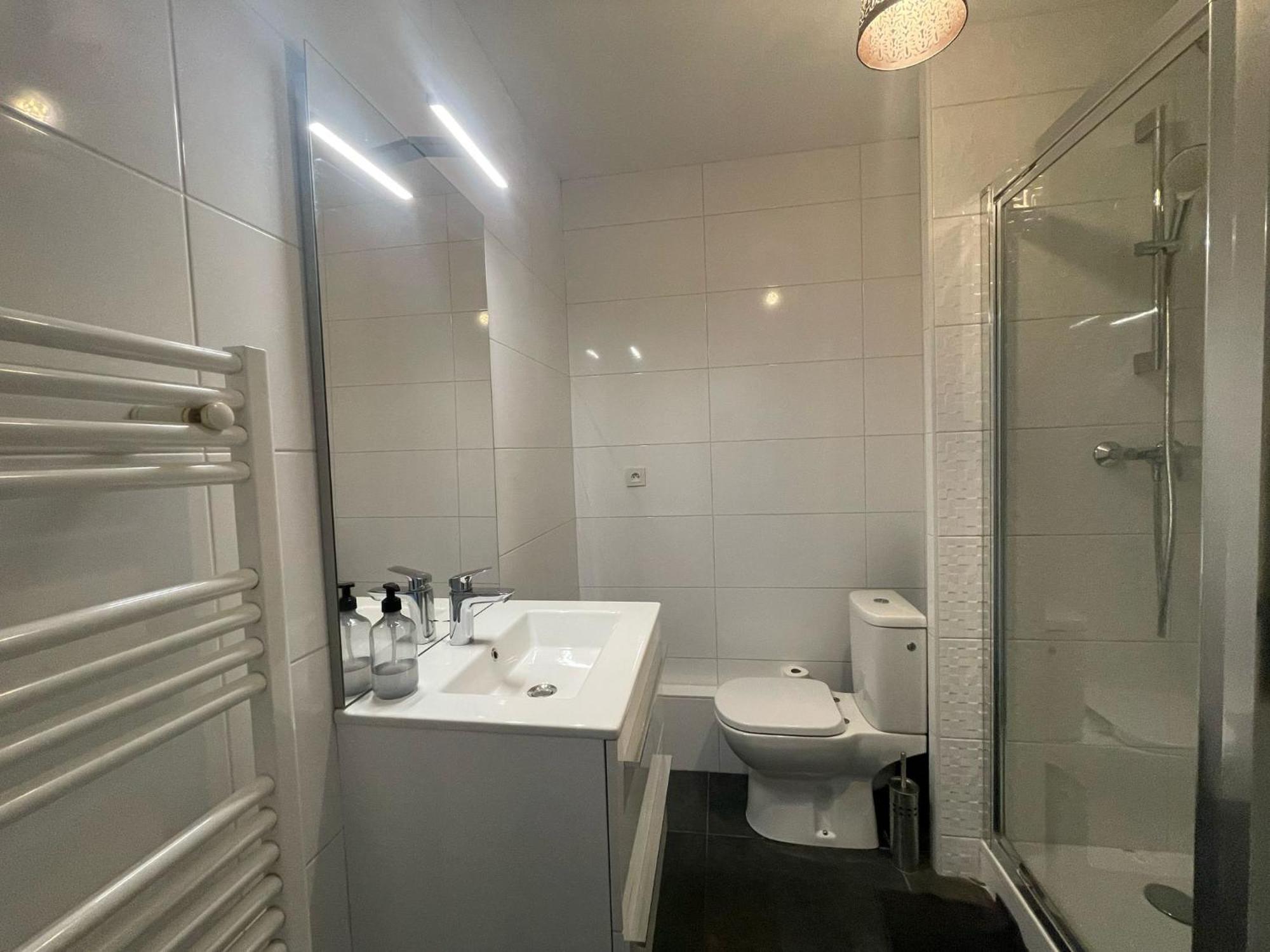 City & Cosy, Lyon Charcot- Wifi - Lave Linge - Balcon - Parking 외부 사진