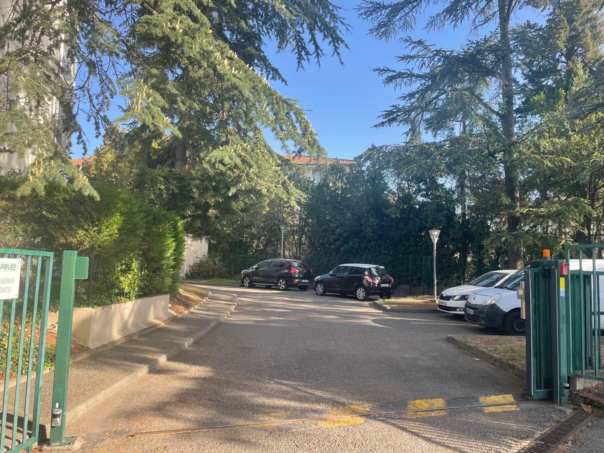 City & Cosy, Lyon Charcot- Wifi - Lave Linge - Balcon - Parking 외부 사진